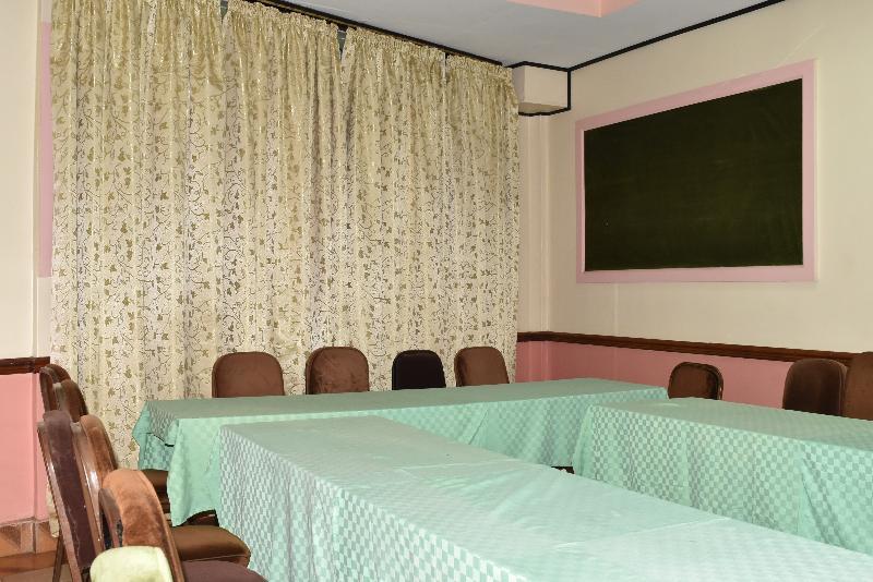 Ibis Hotel Karatina Exterior photo
